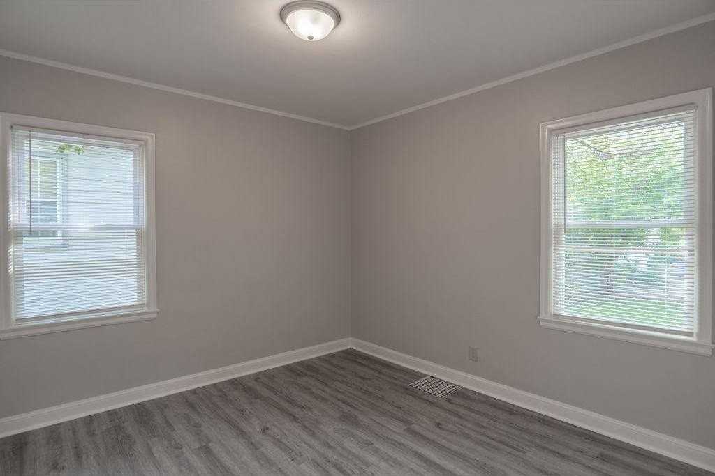 3507 Logan Ave N - Photo 7 of 20