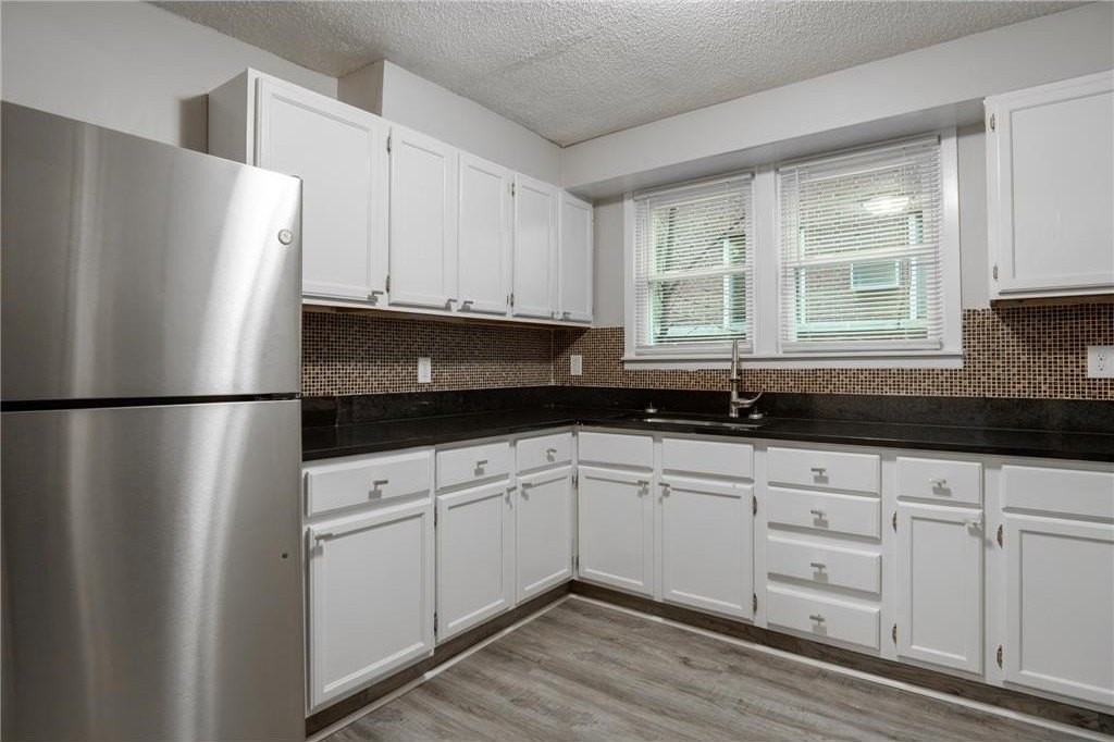 3815 2nd Ave S - Photo 4 of 17