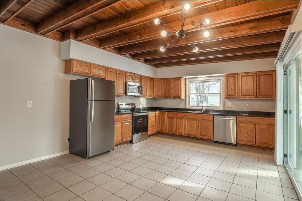 5316 Colfax Ave N - Photo 5 of 13