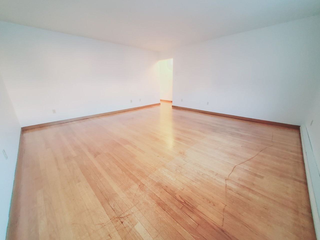 16 Harold Ave #2 - Photo 4 of 8