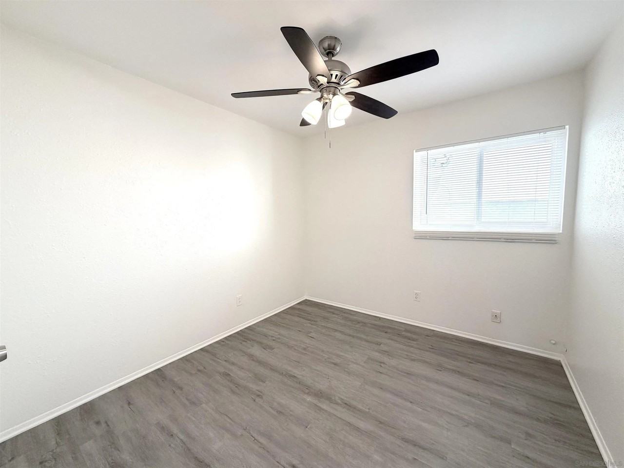 1254 Sumner Ave Unit B #B - Photo 4 of 6