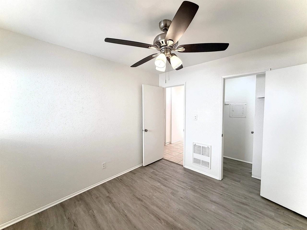 1254 Sumner Ave Unit B #B - Photo 5 of 6