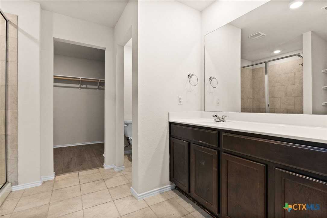 9506 Murandy Dr - Photo 5 of 16