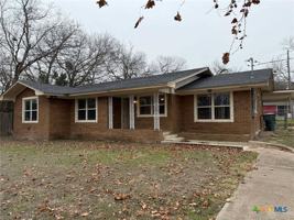 featured image of 502 Odom Dr