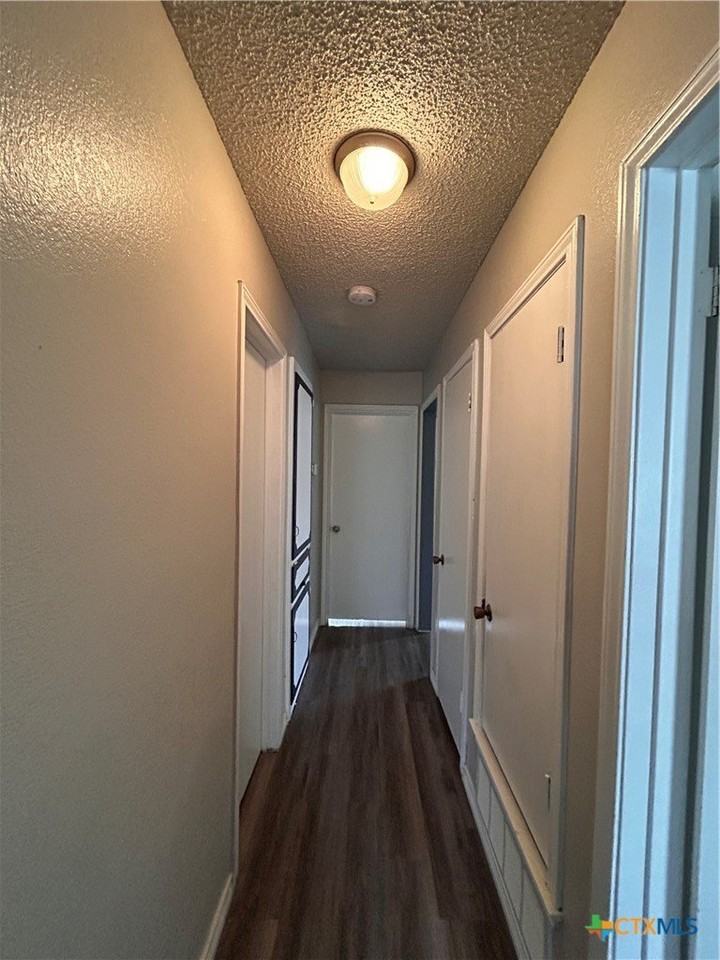 2204 Lamplight Dr - Photo 6 of 7