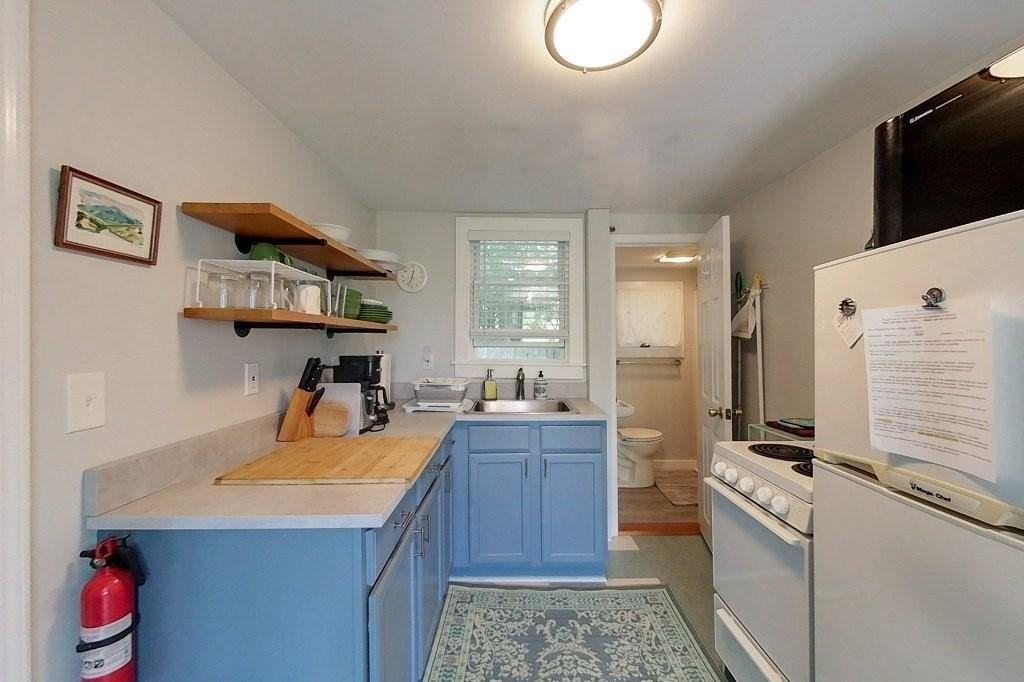 33 Warren Ave - Photo 6 of 12