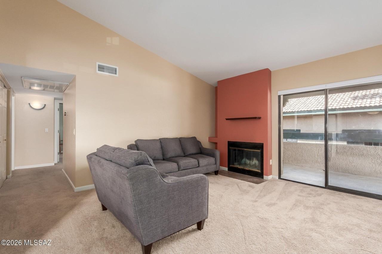 101 S Players Club Dr Apt 3202 #3202 - Photo 3 of 29