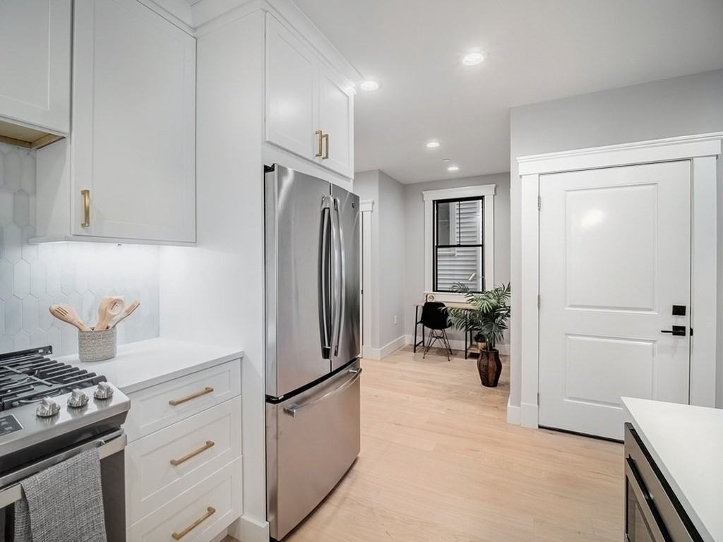 398 Bremen St #1 - Photo 4 of 8