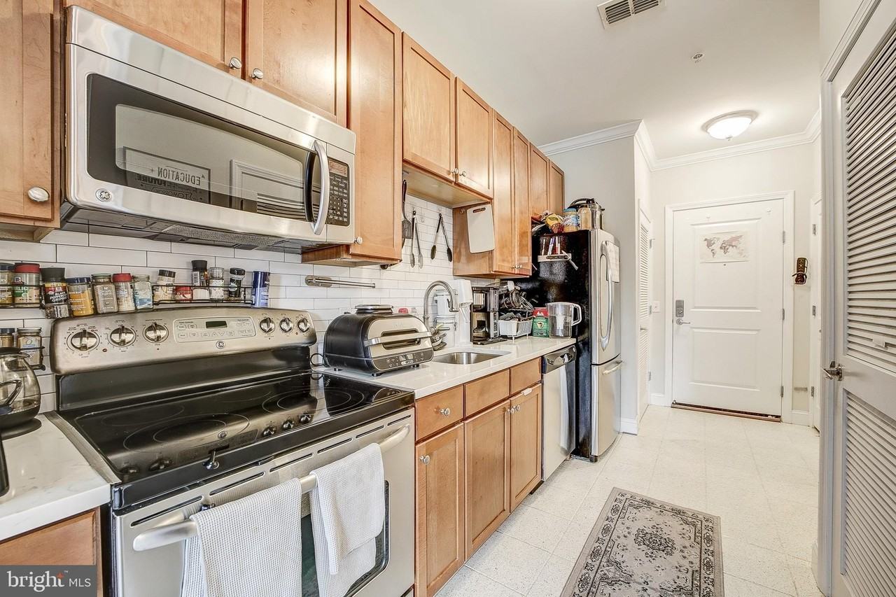 1391 Pennsylvania Ave Se Unit 253 #253 - Photo 6 of 29