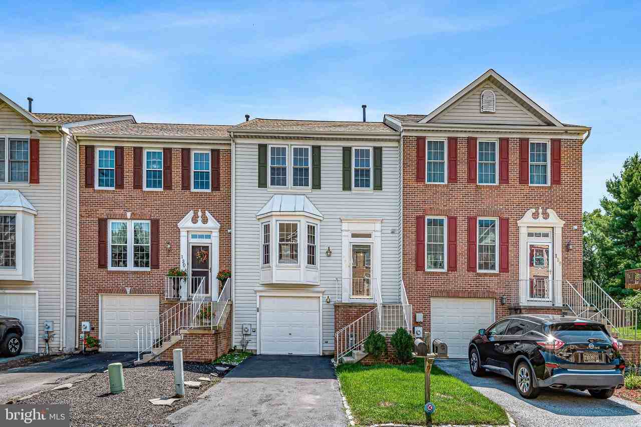 128 Attic Ct - Photo 2 of 20