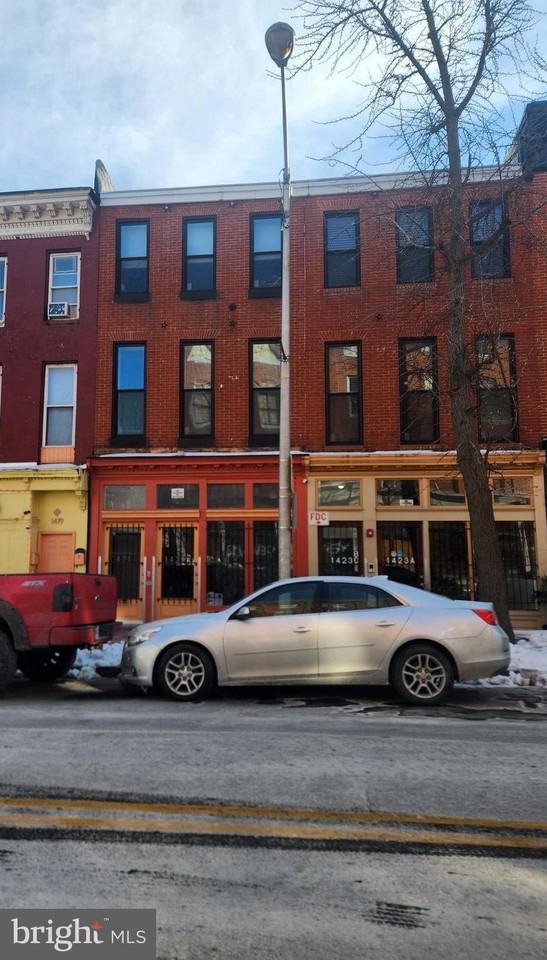 1421 W Baltimore St Unit 3 #3