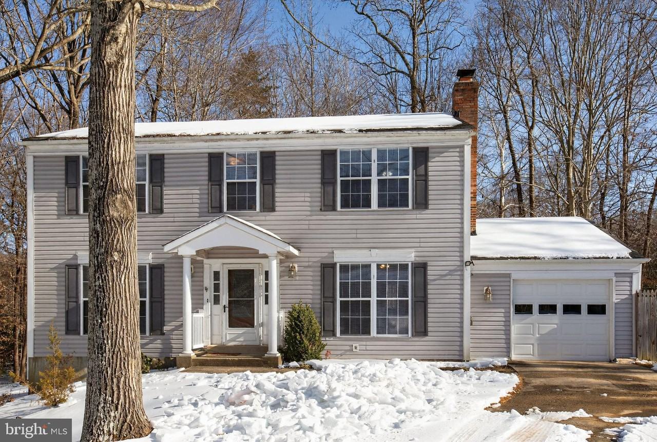 2705 Vista Ct - Photo 2 of 30