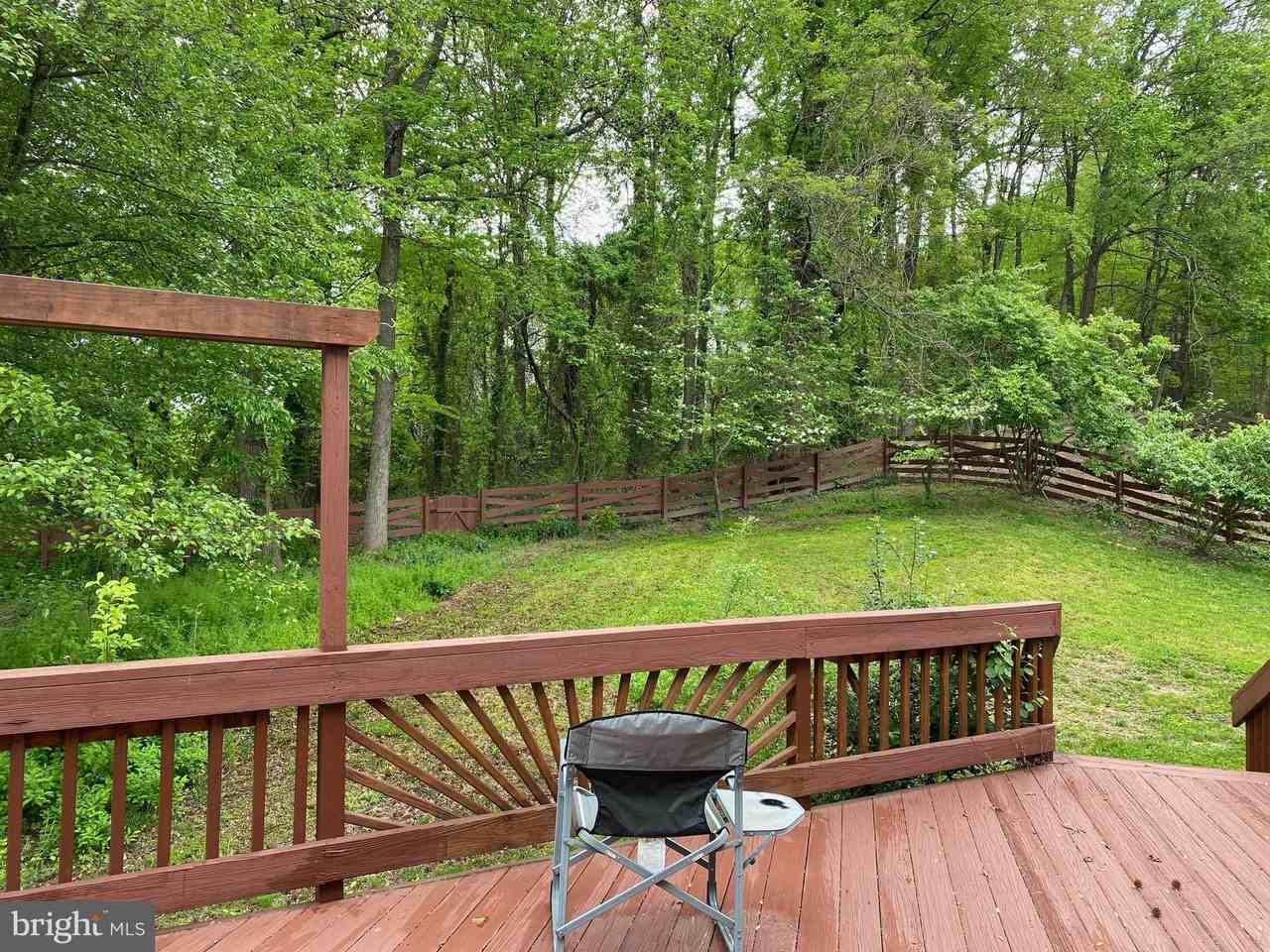 8106 Gold Cup Ln - Photo 2 of 4