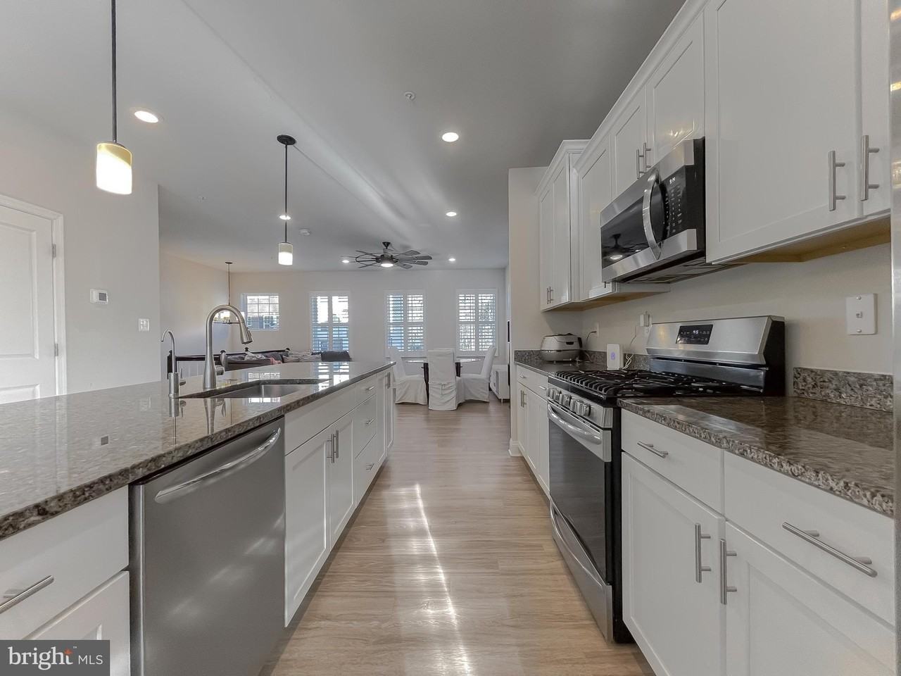 23856 Myrtle Glen Way - Photo 5 of 49