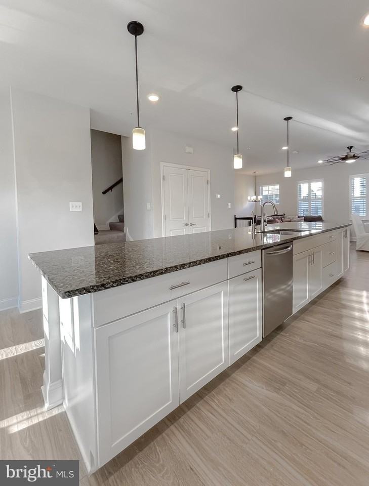 23856 Myrtle Glen Way - Photo 7 of 49