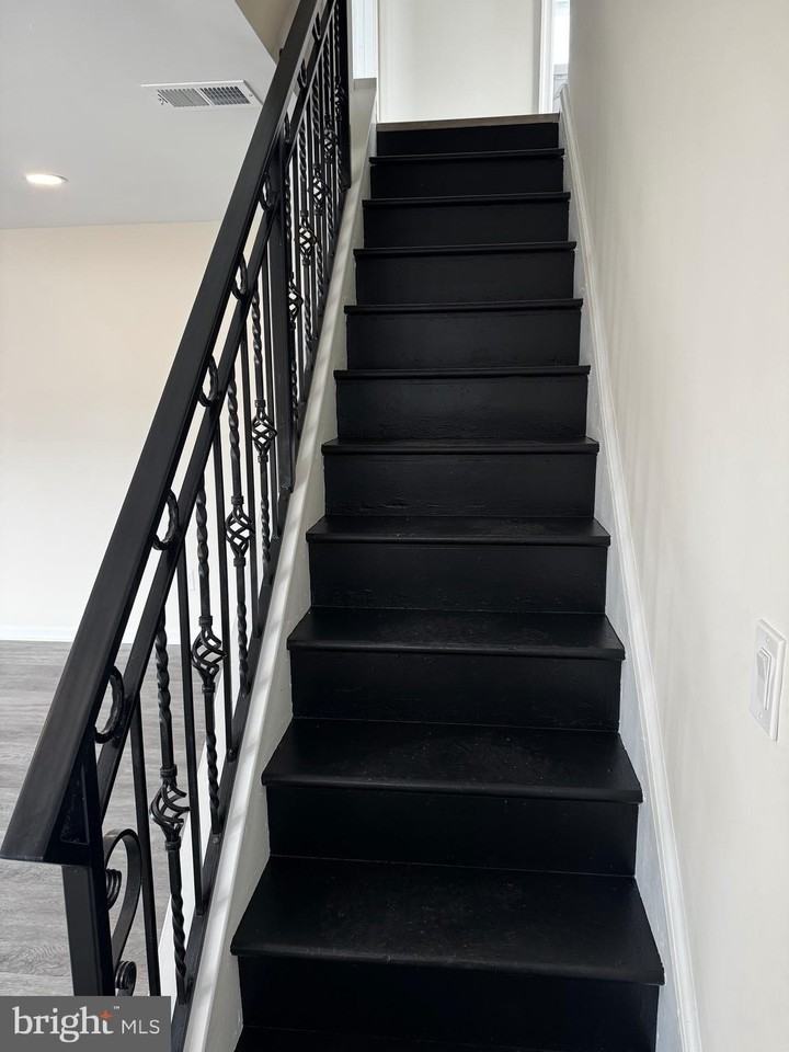 311 Snowball Dr - Photo 5 of 30