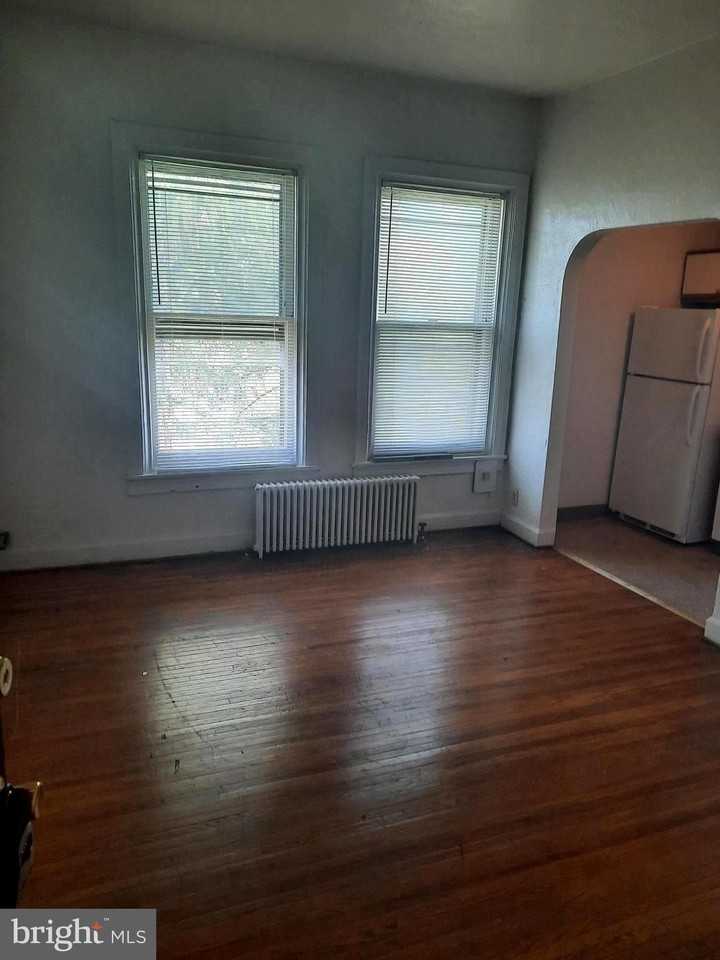 12 S Filbert St Apt C7 #C7 - Photo 4 of 6