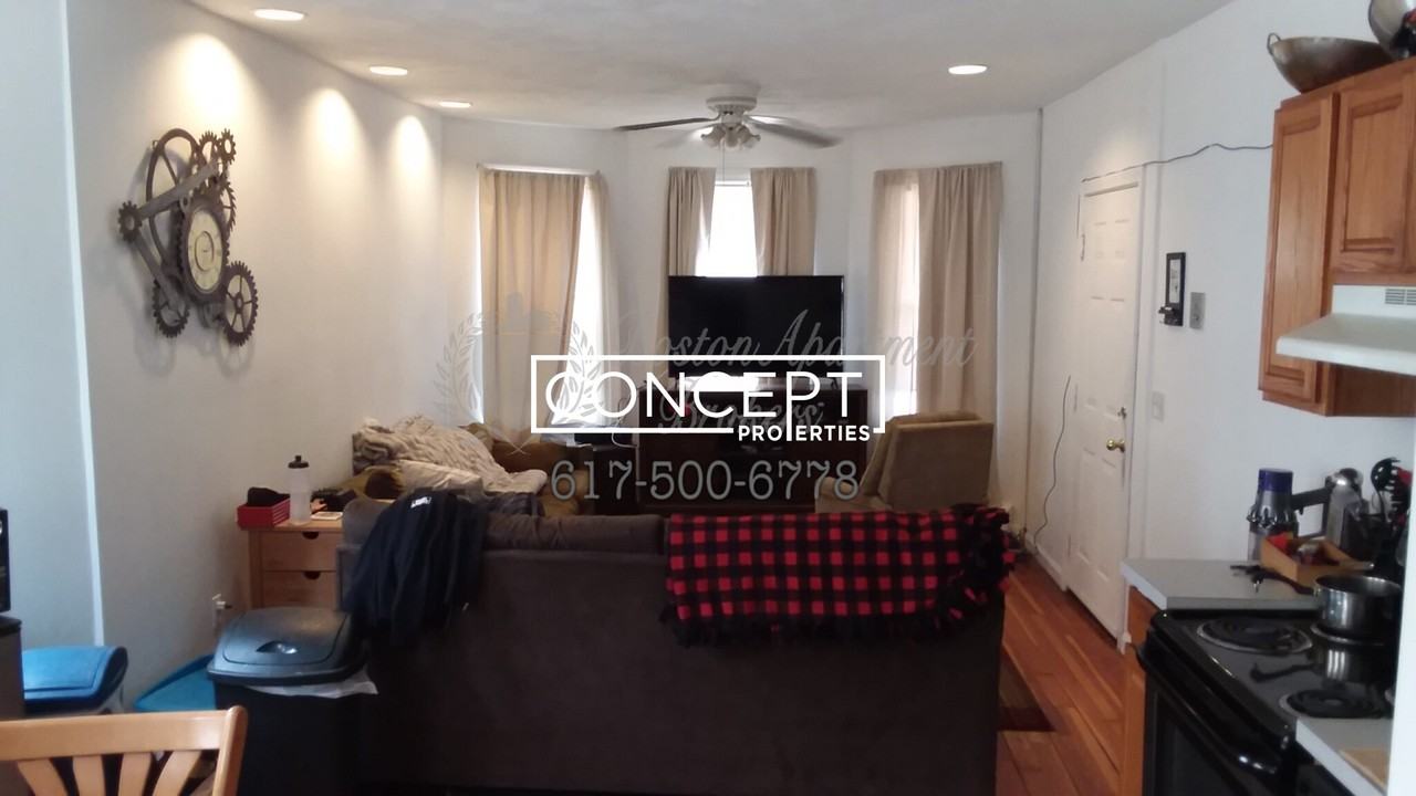 58 Mansfield St #1 - Photo 6 of 14