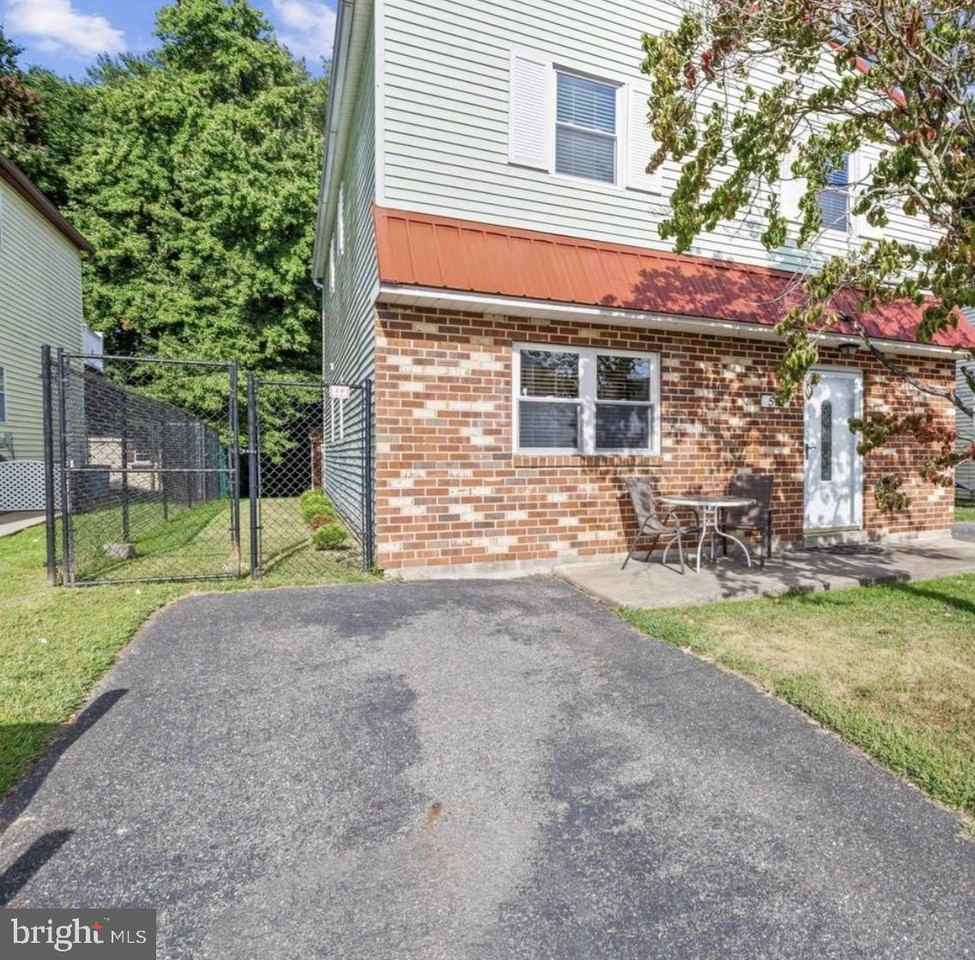 513 Corinthian Ave - Photo 7 of 7