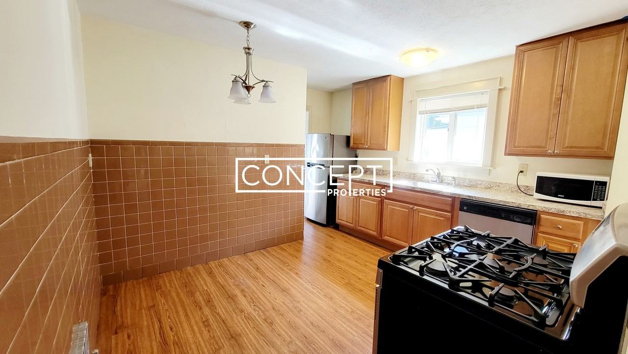 149 Powder House Blvd #2 - Photo 2 of 11