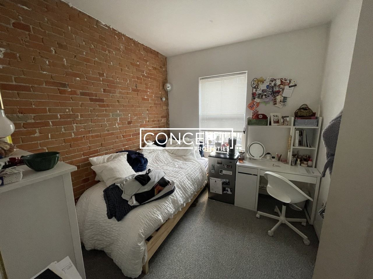 480 Massachusetts Ave #3 - Photo 6 of 30