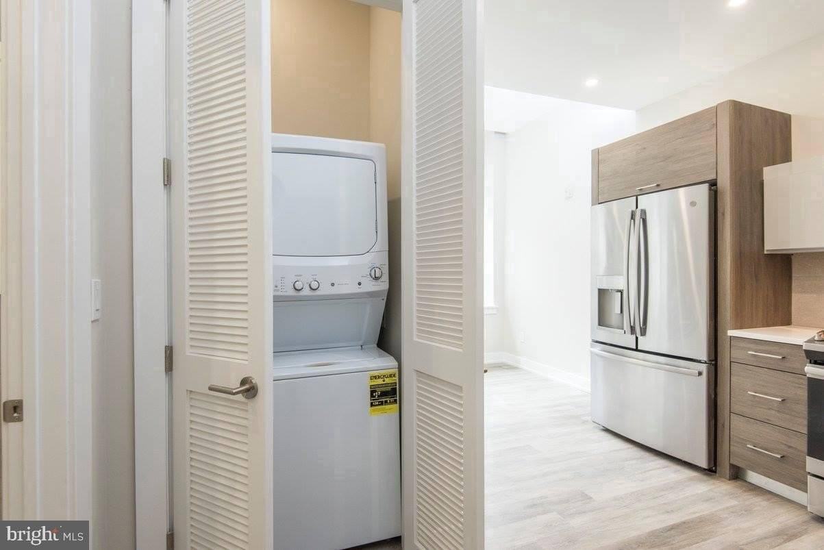 802 Sansom St Unit 201 #201 - Photo 4 of 10