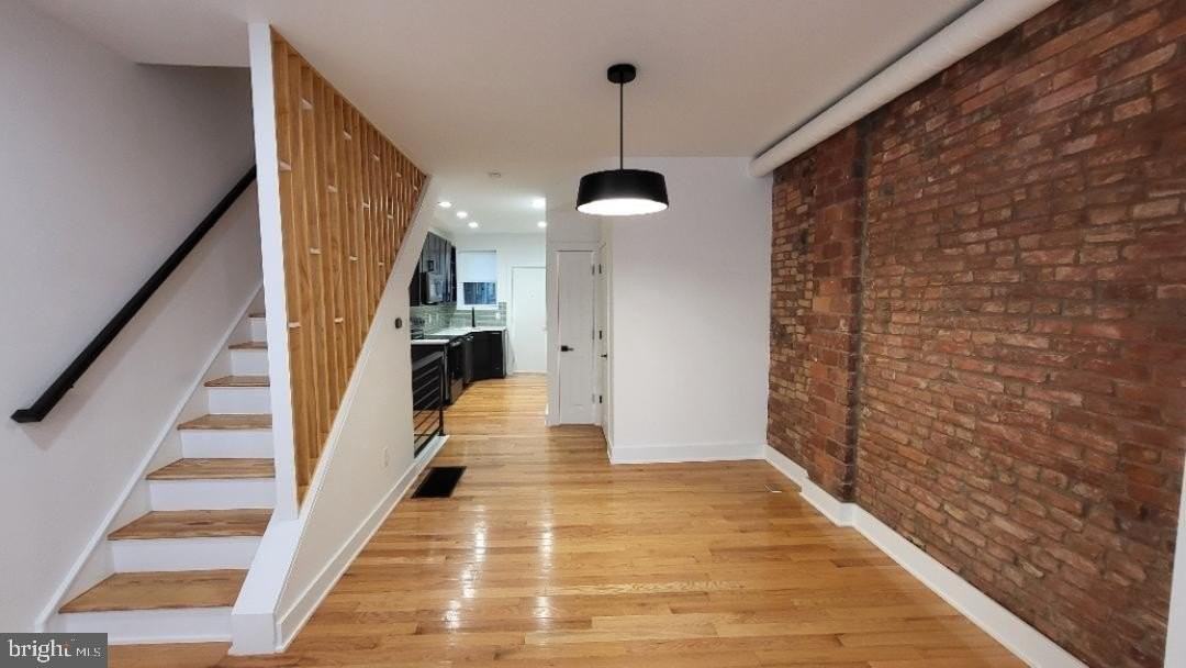 1237 S 27th St - Photo 4 of 36