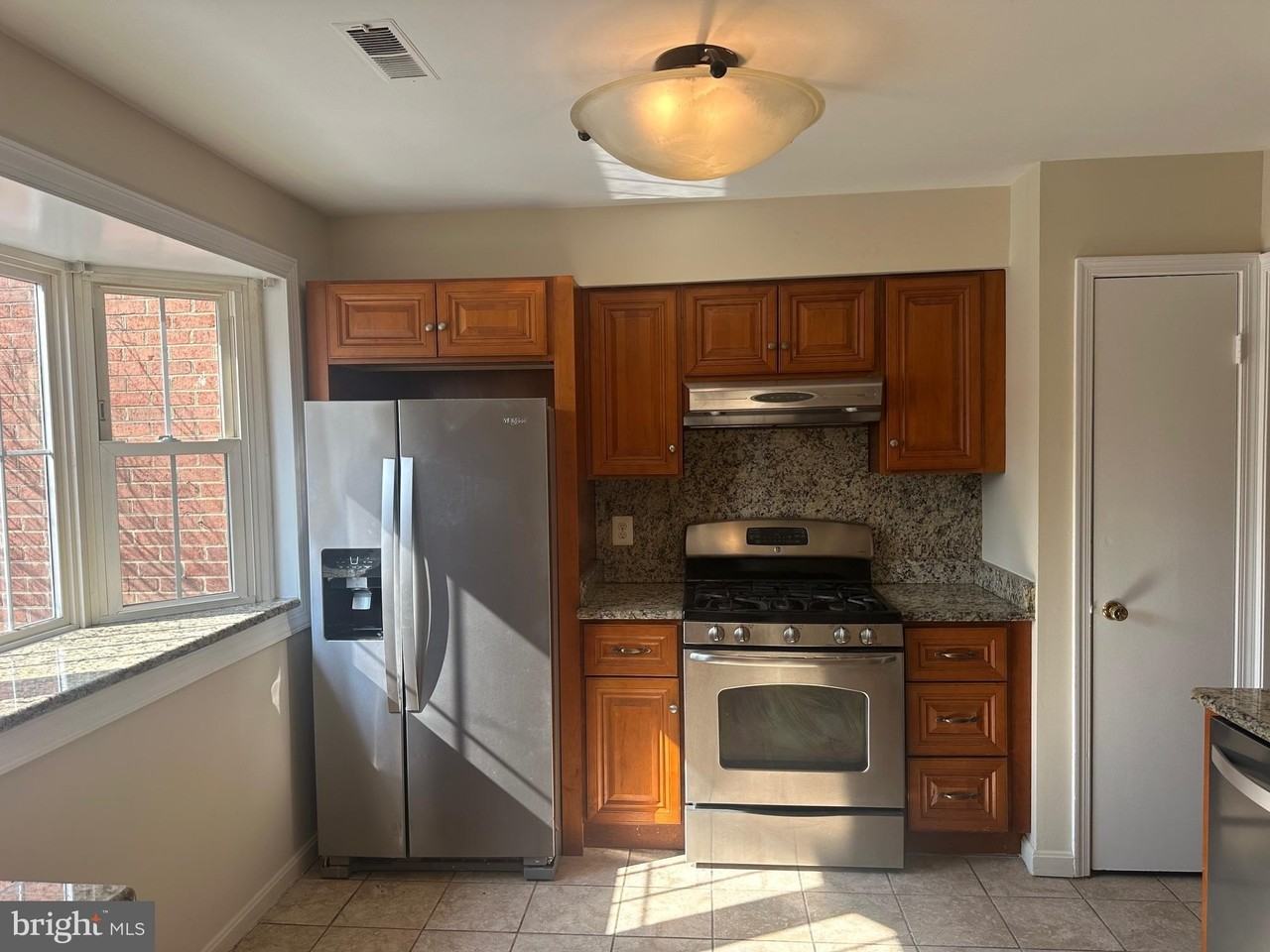 8146 Larkin Ln - Photo 2 of 29