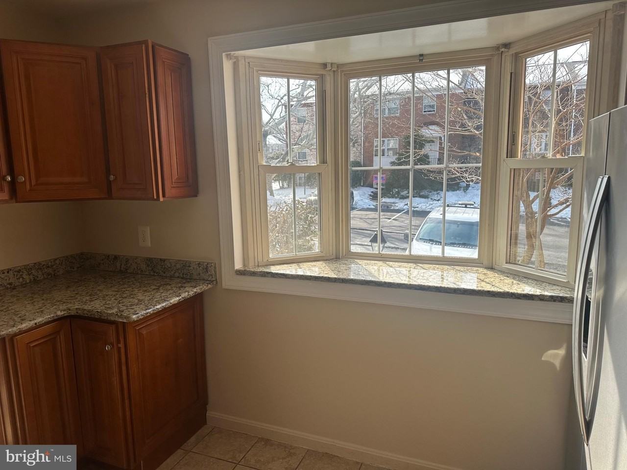 8146 Larkin Ln - Photo 4 of 29