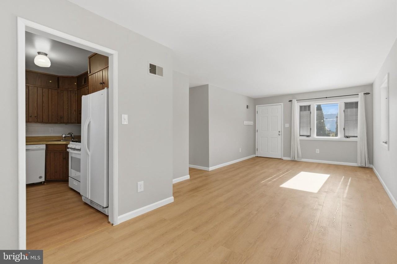 1813 Olmstead Dr - Photo 2 of 24