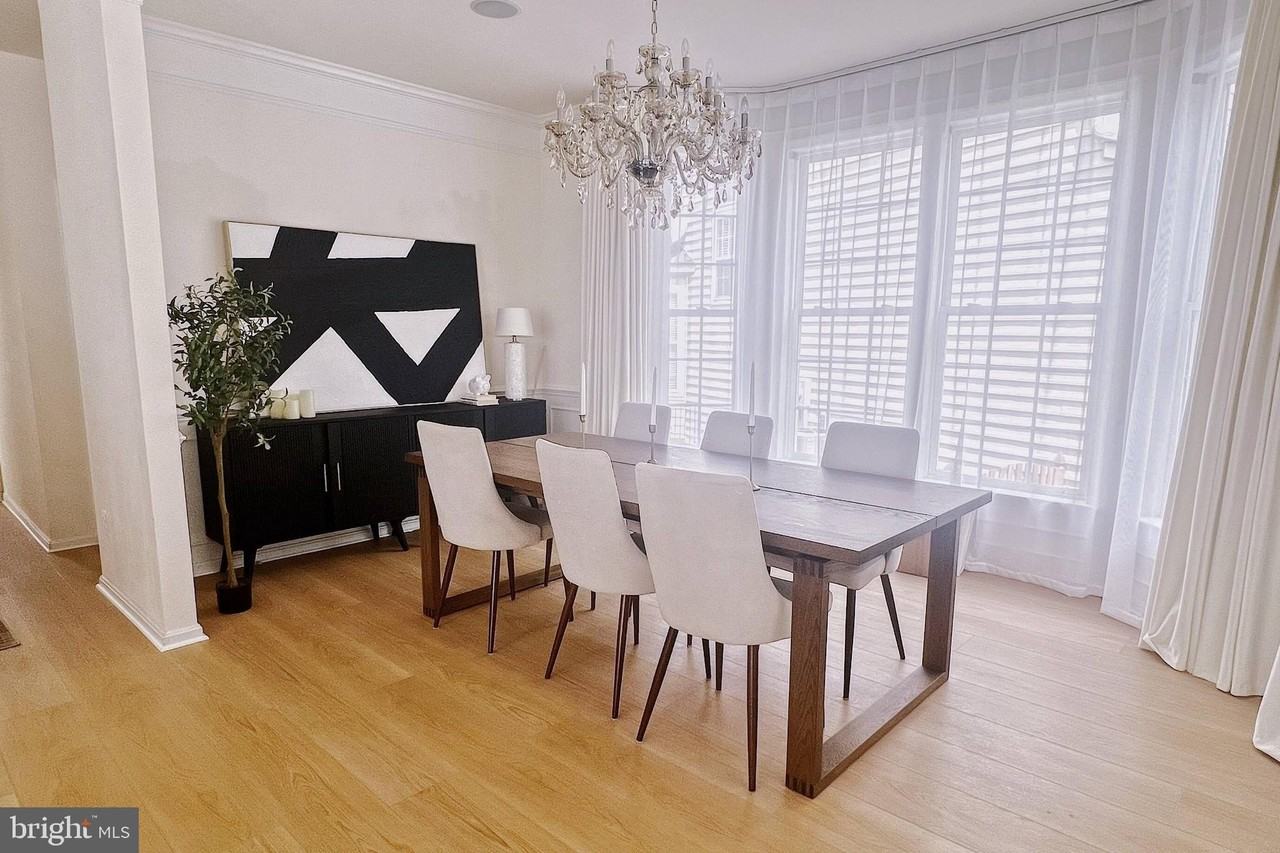 40440 Milford Dr - Photo 6 of 34