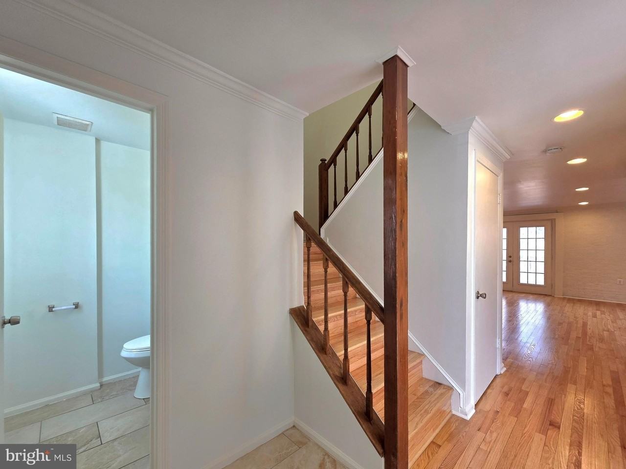 2520 Doverhill Ct - Photo 3 of 35