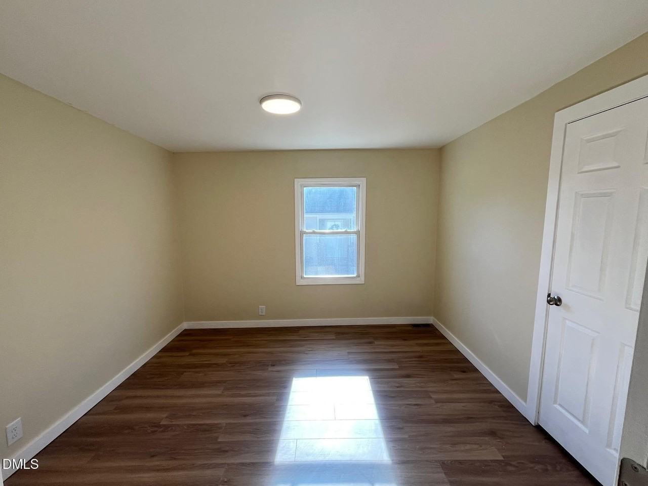 510 Tenth St - Photo 2 of 7