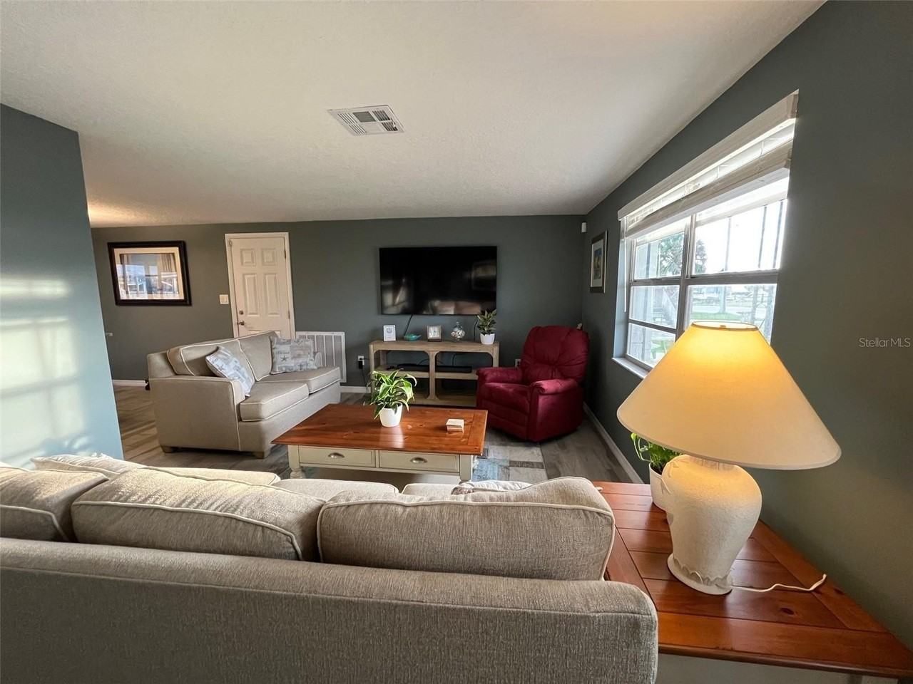 13604 Evelane Dr - Photo 4 of 13