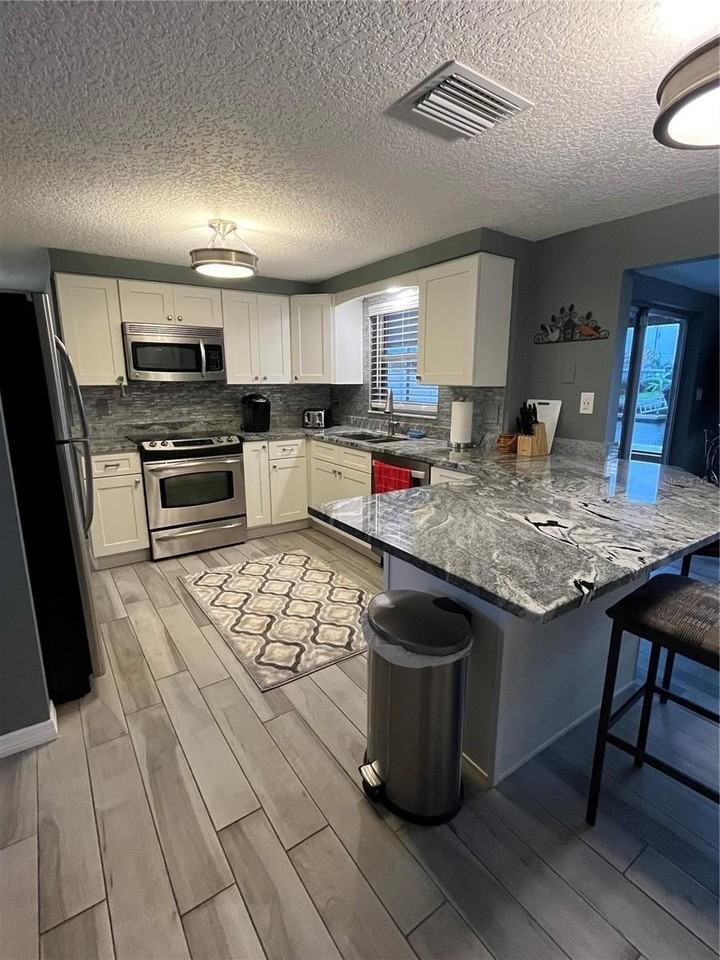 13604 Evelane Dr - Photo 5 of 13