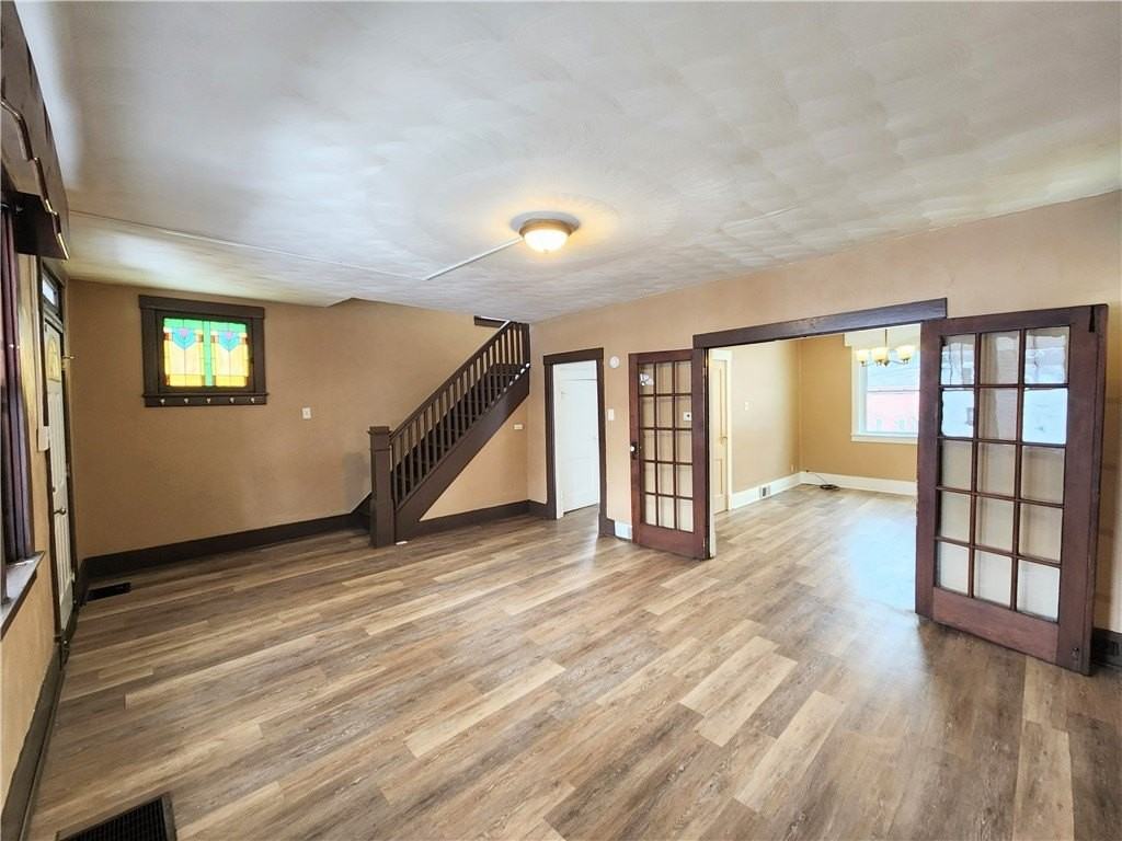 428 Glenn St - Photo 3 of 6