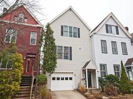 featured image of 331 Hastings St