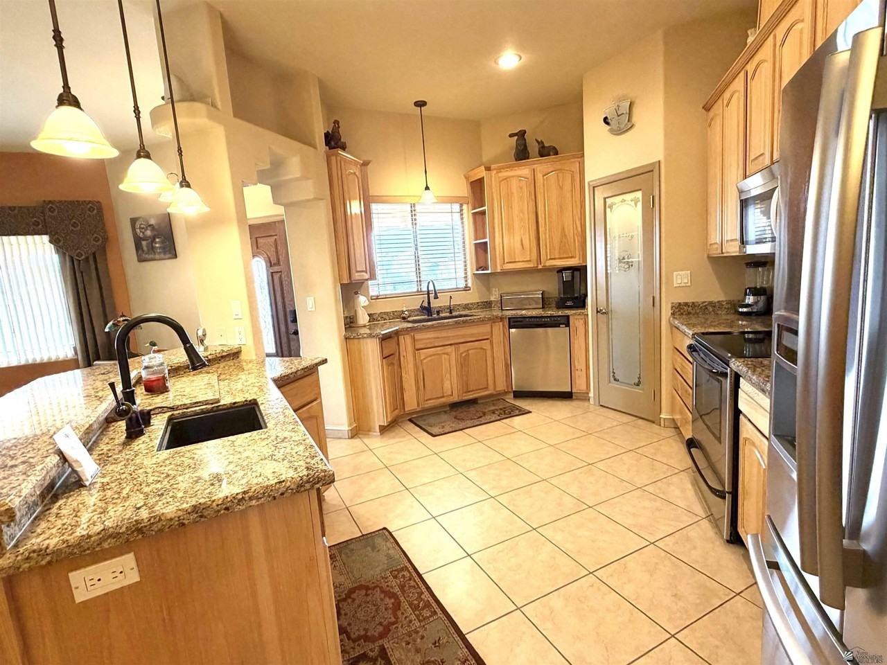 14341 E 54th St - Photo 4 of 20