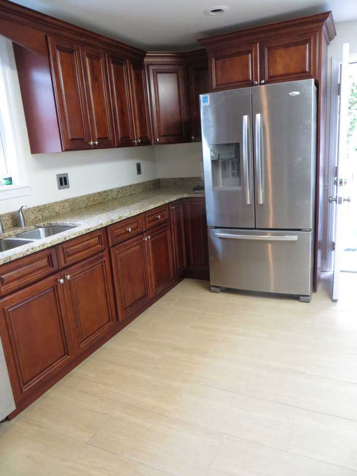 254 Broadway - Photo 3 of 8