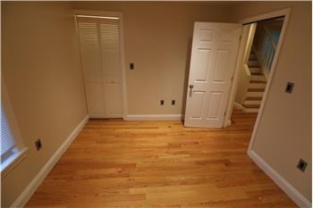 254 Broadway - Photo 6 of 8