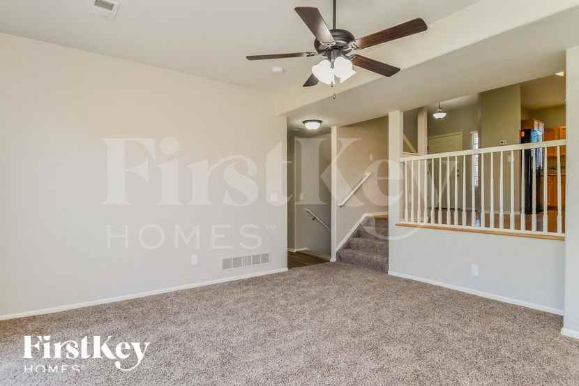 6268 Marilee Way - Photo 3 of 15