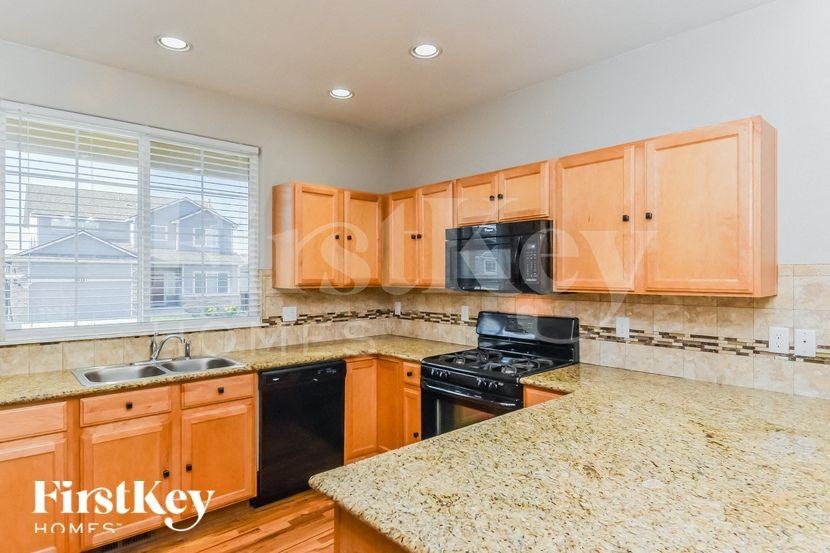 6268 Marilee Way - Photo 5 of 15