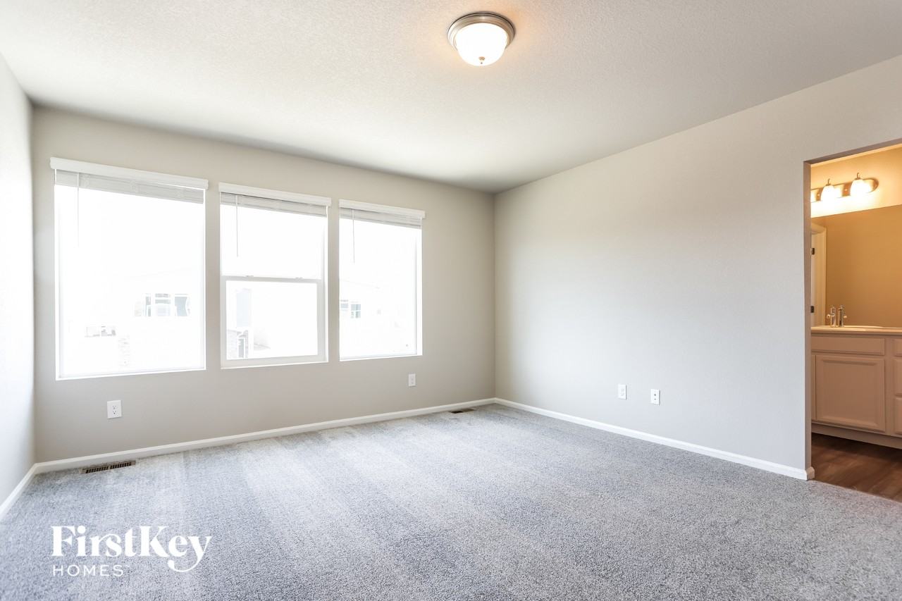 11274 Bufflehead Ln - Photo 7 of 15