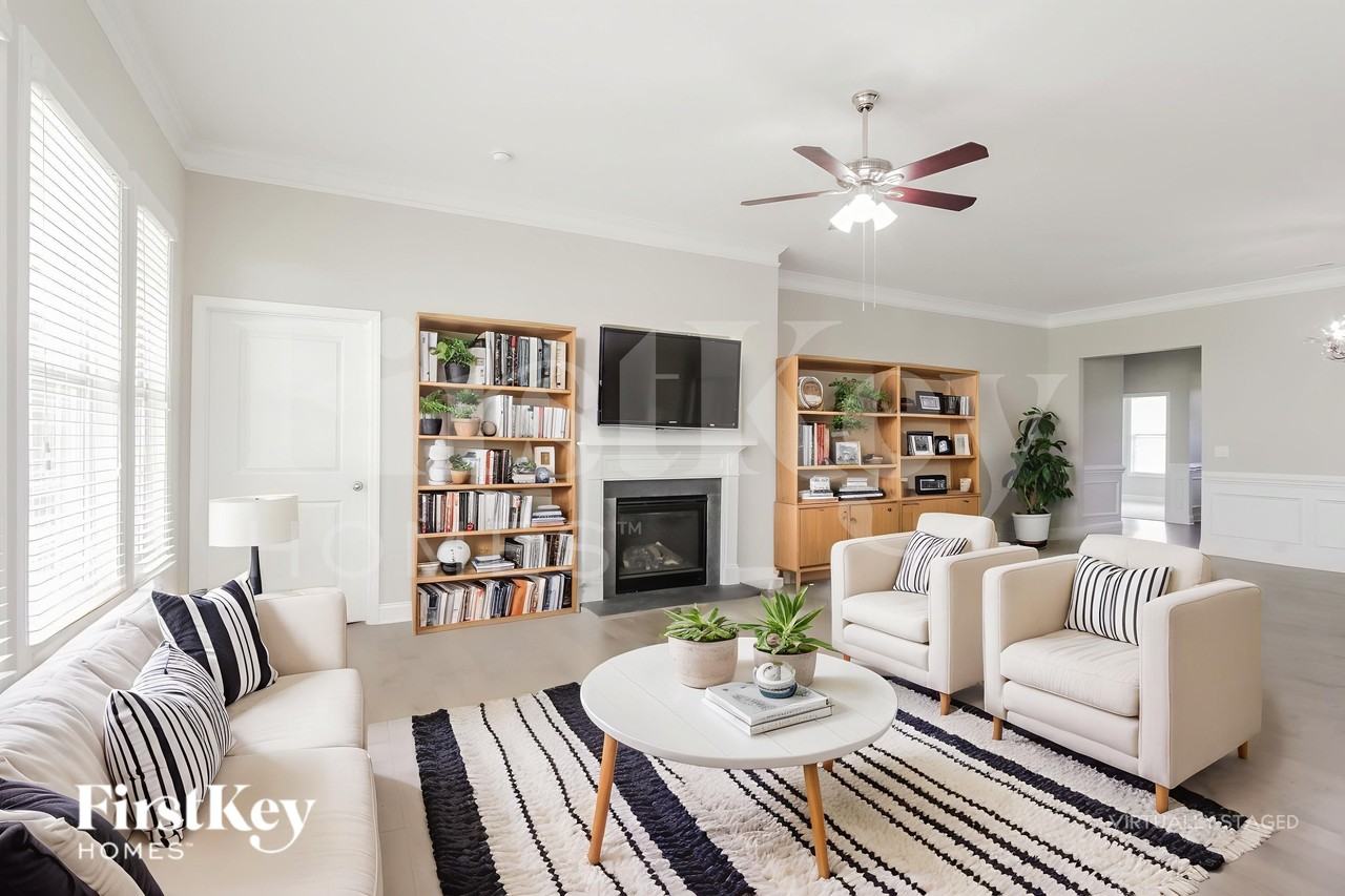 3817 Norman View Dr - Photo 6 of 18