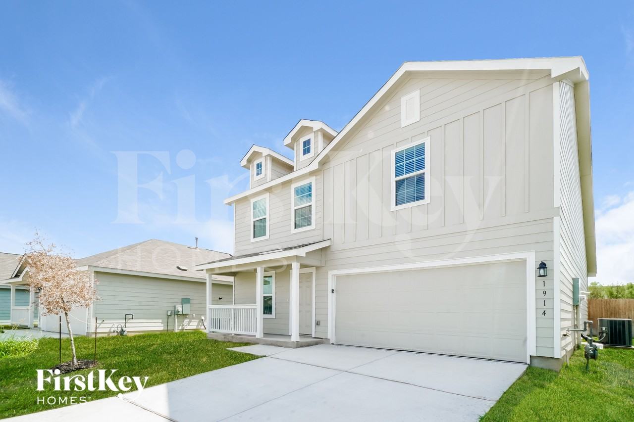 1914 Morse Way - Photo 2 of 15