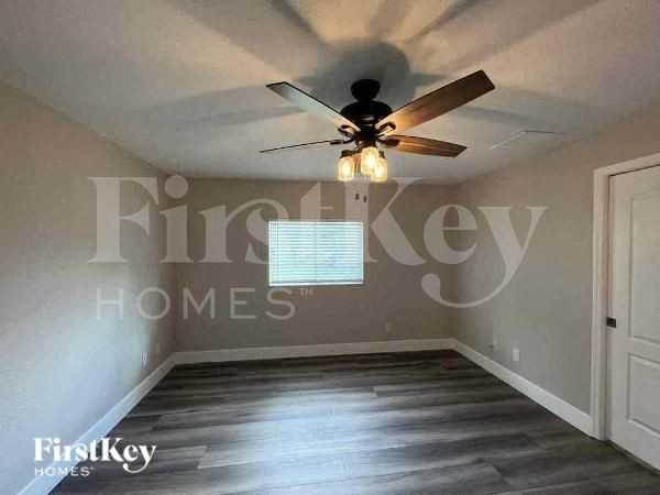 2670 Denicke St - Photo 7 of 12