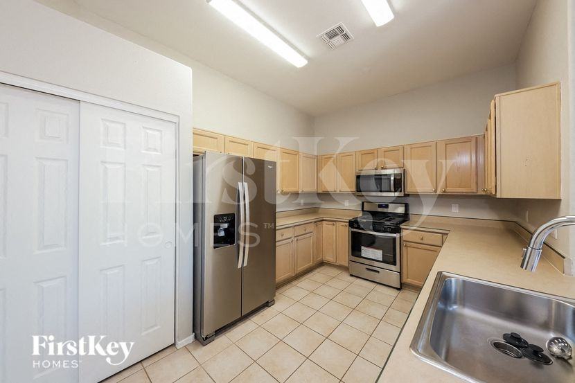 11554 W Mule Deer Ct - Photo 7 of 15