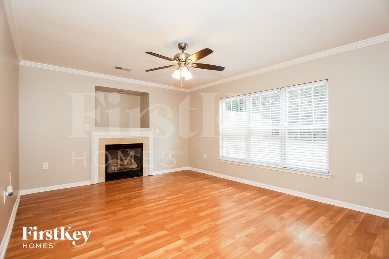 7017 Blithe Low Pl - Photo 5 of 15