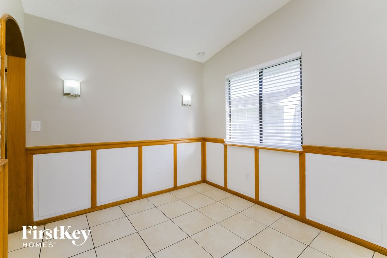 4544 Weasel Dr - Photo 4 of 15