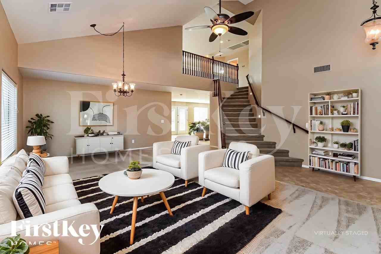 2403 W Quick Draw Way - Photo 3 of 18